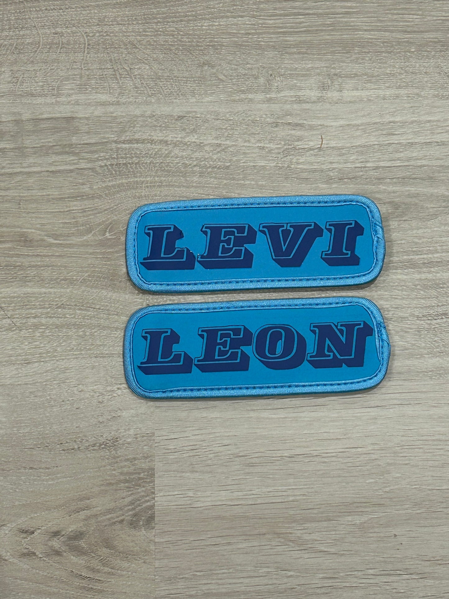 Icy pole holders for Leon and Levi
