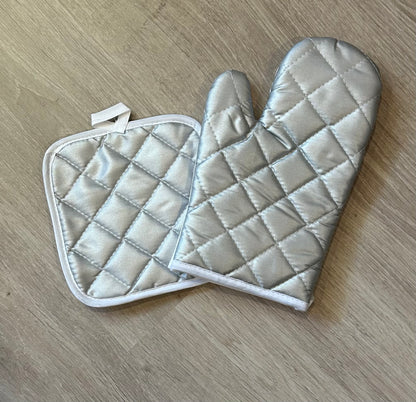 Oven Mitten Set