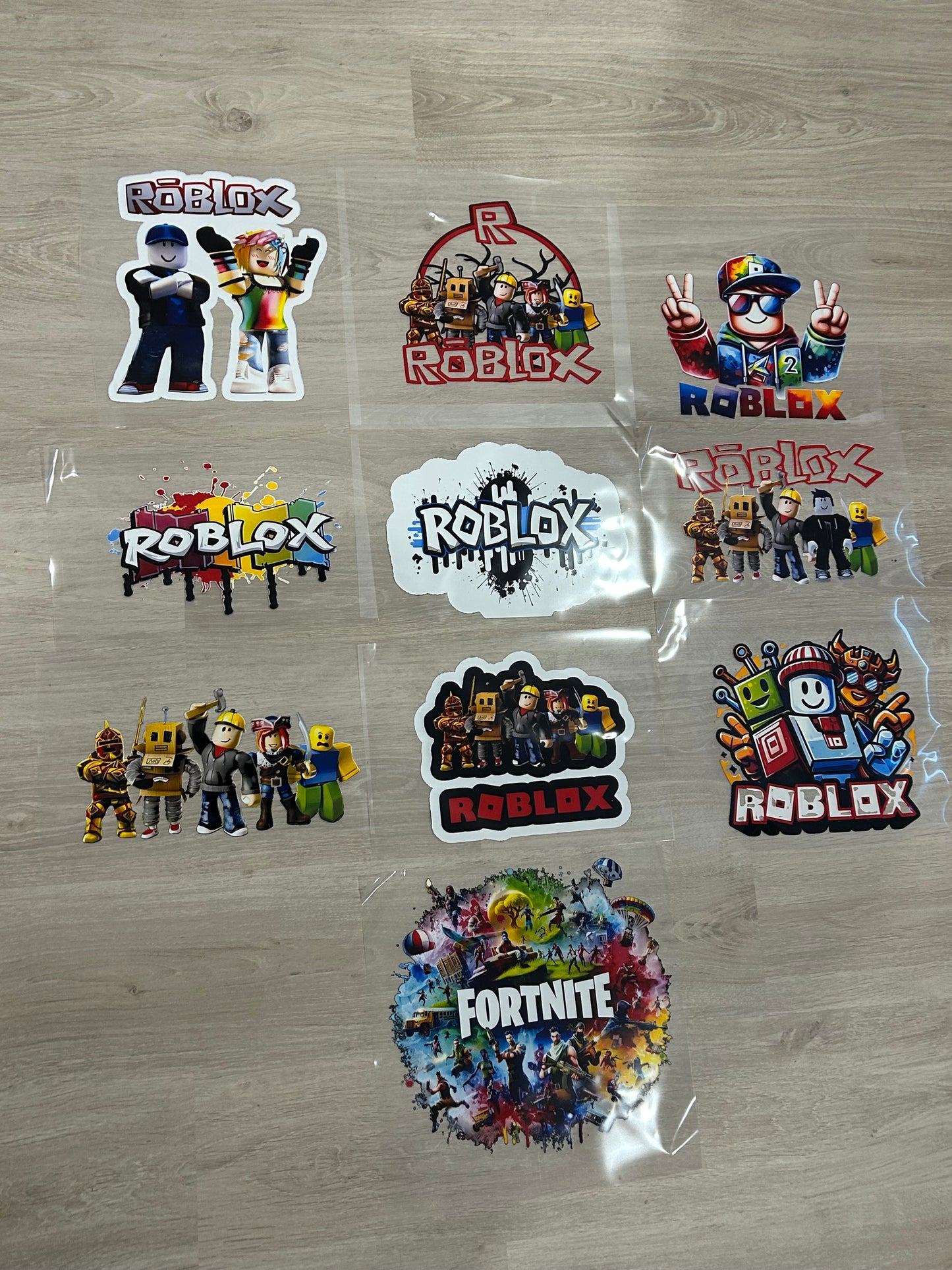 10 DTF Roblox prints